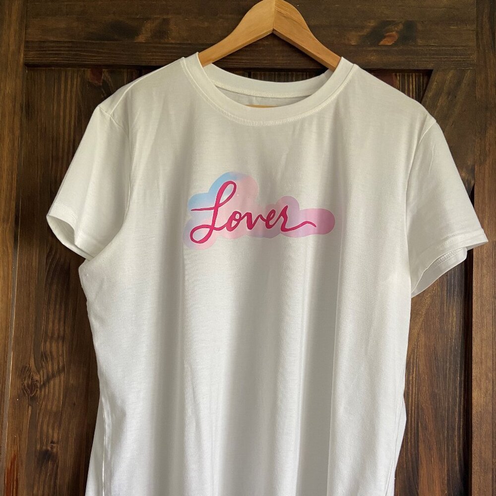 🎤 Taylor Swift Fan Graphic T-Shirt | 2 for $25 Bundle Eligible | Swiftie Style - Picture 3 of 4